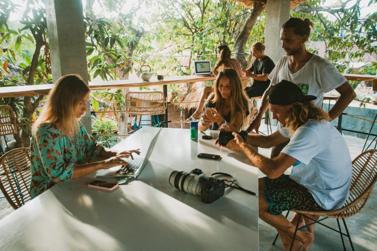 Endless Summer Surf Camp Kuta Kuta Lombok Exterior foto